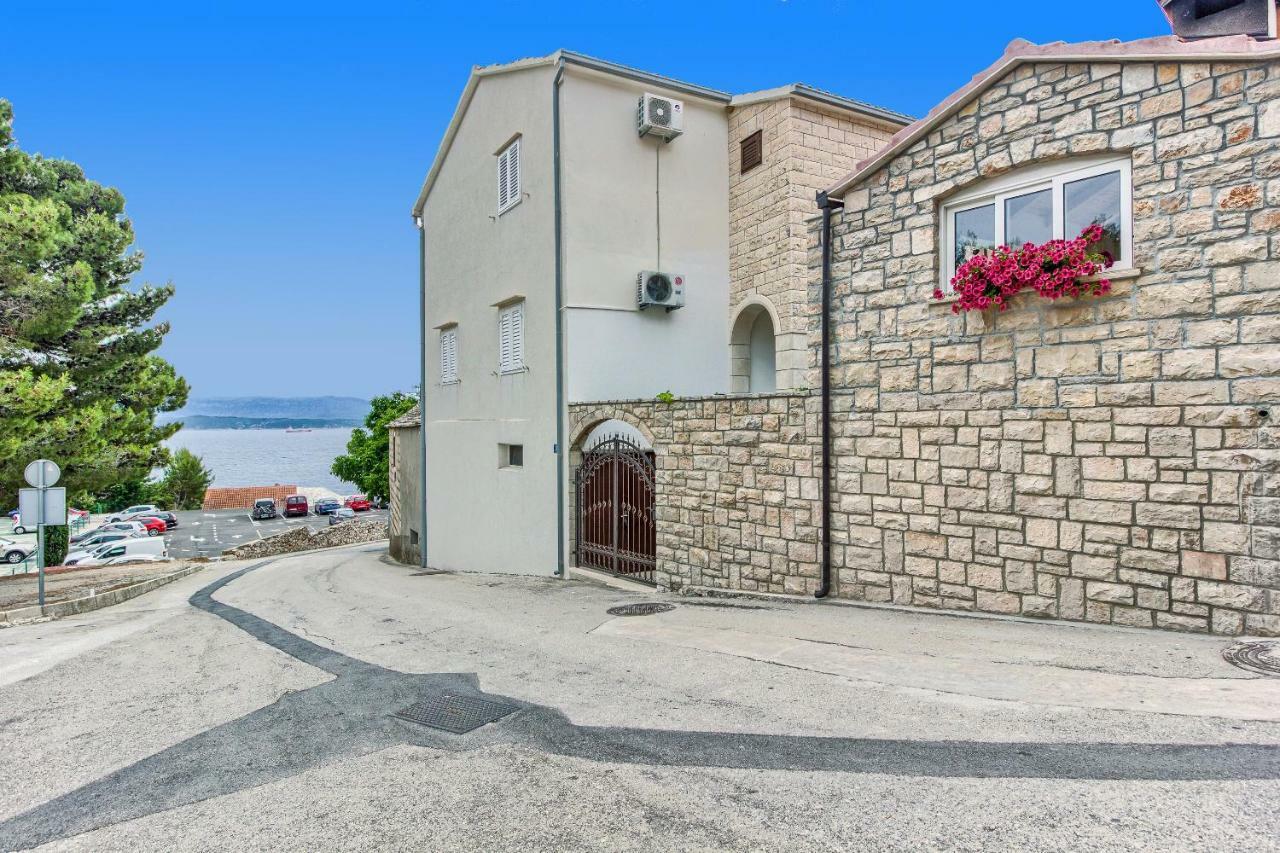 Apartments Petra Bol Zewnętrze zdjęcie
