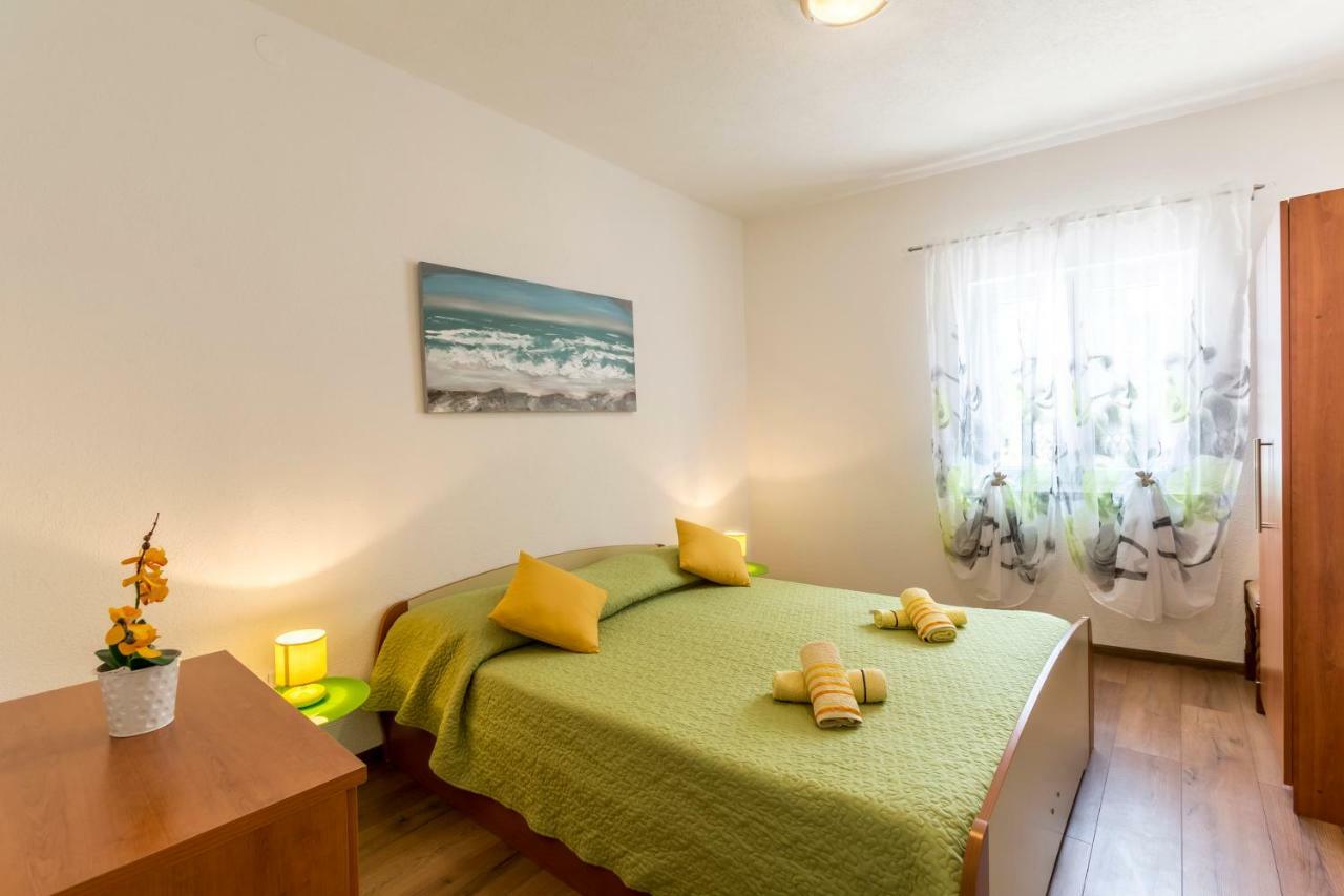 Apartments Petra Bol Zewnętrze zdjęcie