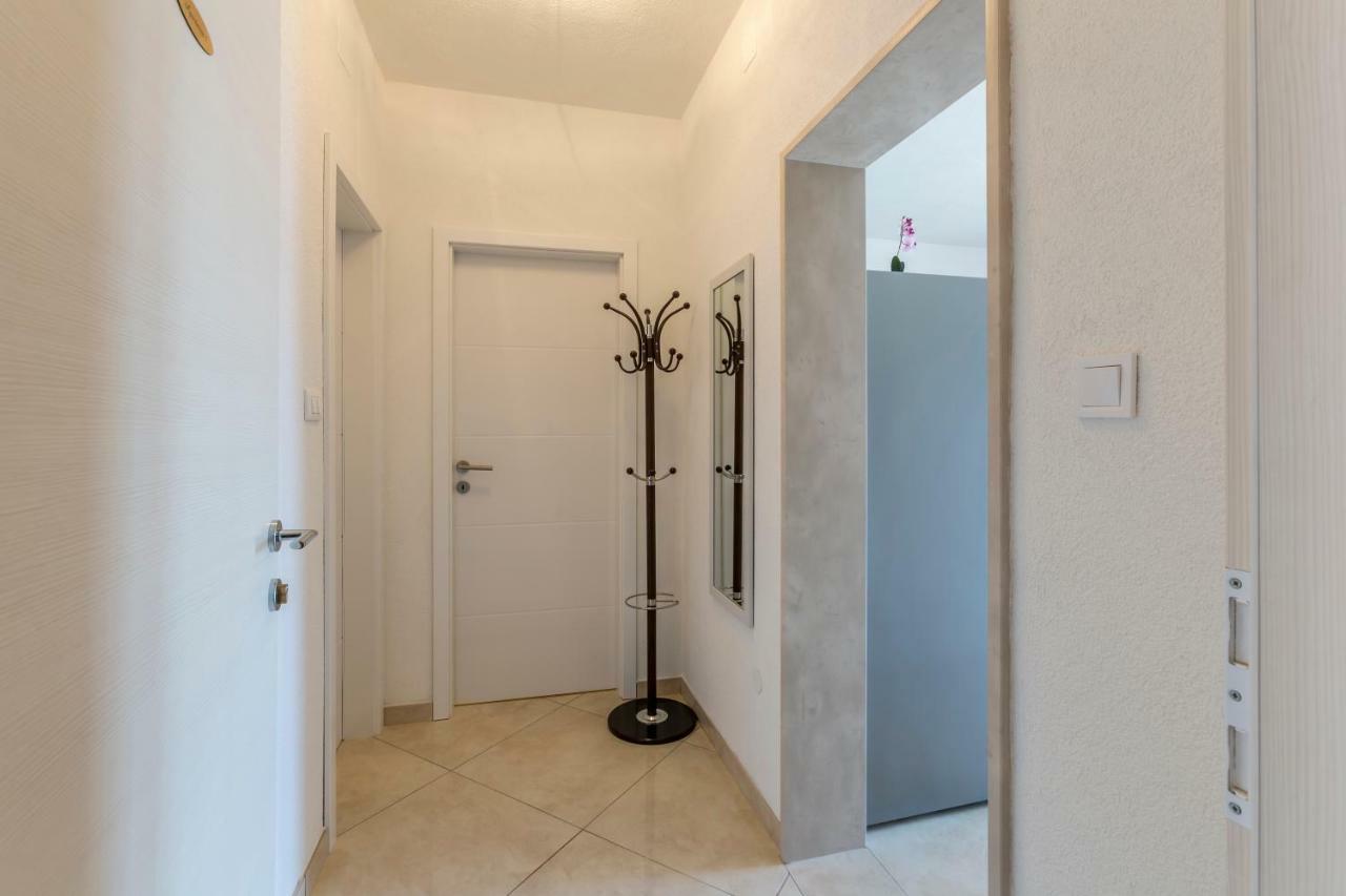 Apartments Petra Bol Zewnętrze zdjęcie