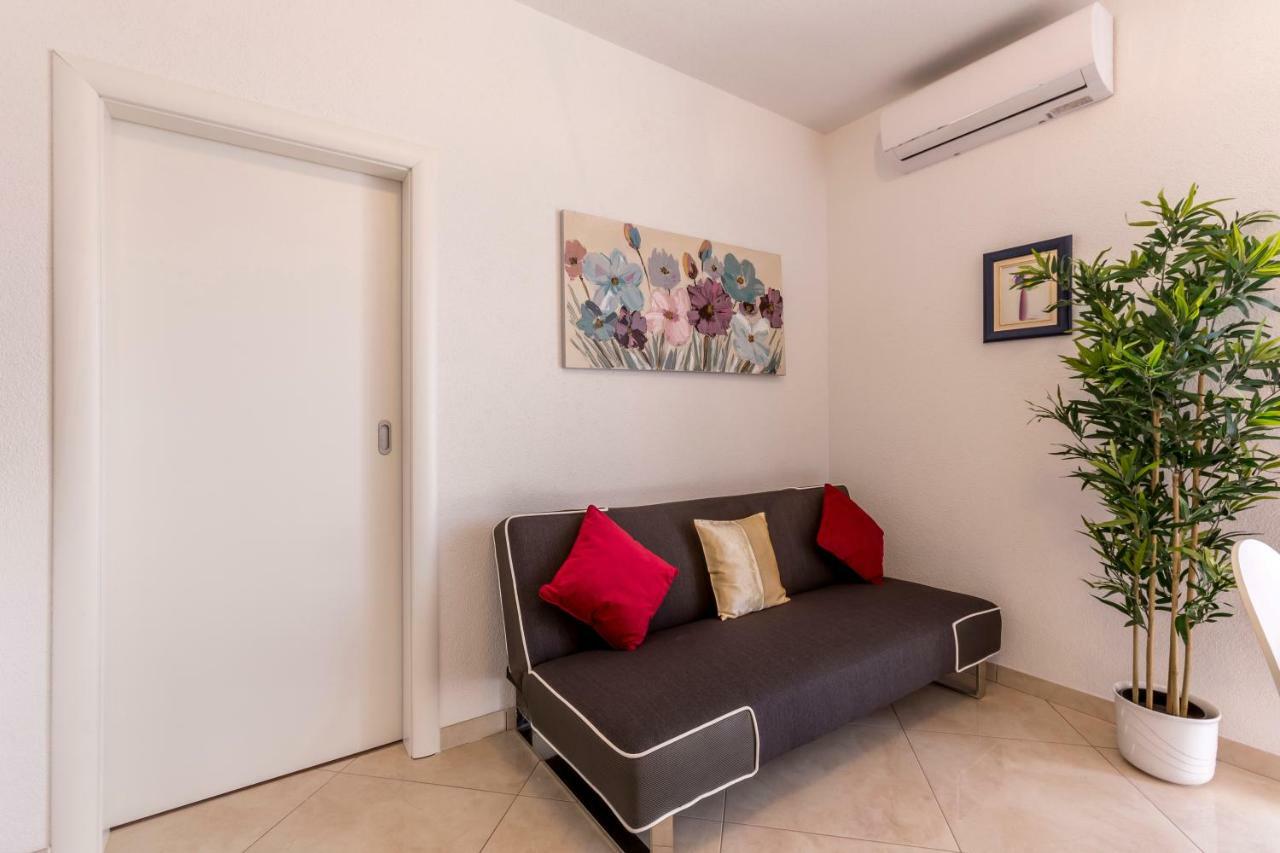 Apartments Petra Bol Zewnętrze zdjęcie